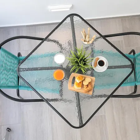 Anemela Lux Appartamento Naxos City