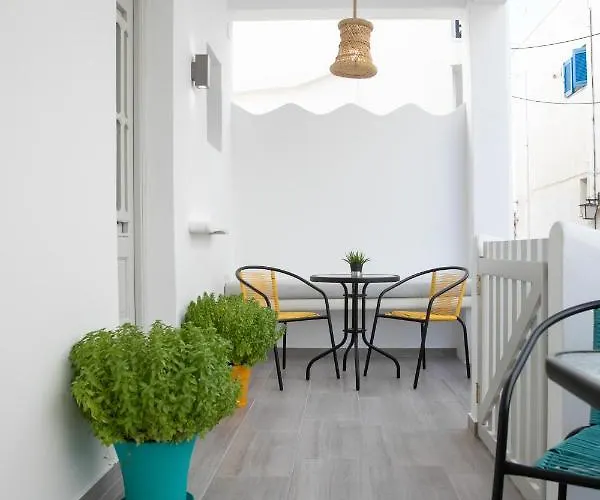 Anemela Lux Appartamento Naxos City